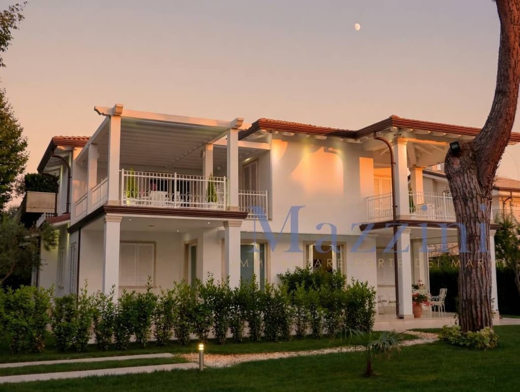 Villa Castle